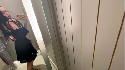 I took some selfies while trying new clothes